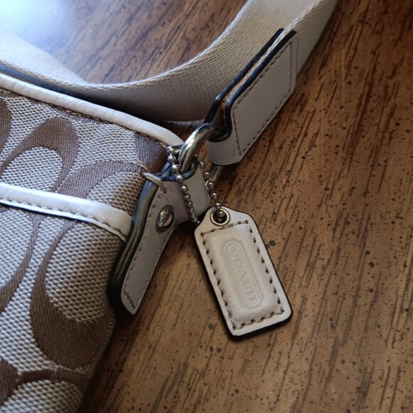 Coach Monogram Pleated Shell-Shaped Soho Crossbody - Picture 2 of 16